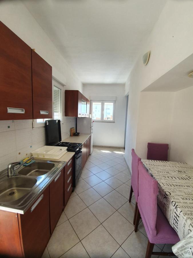 Apartman Dusanka Jovic Макарска Екстериор снимка