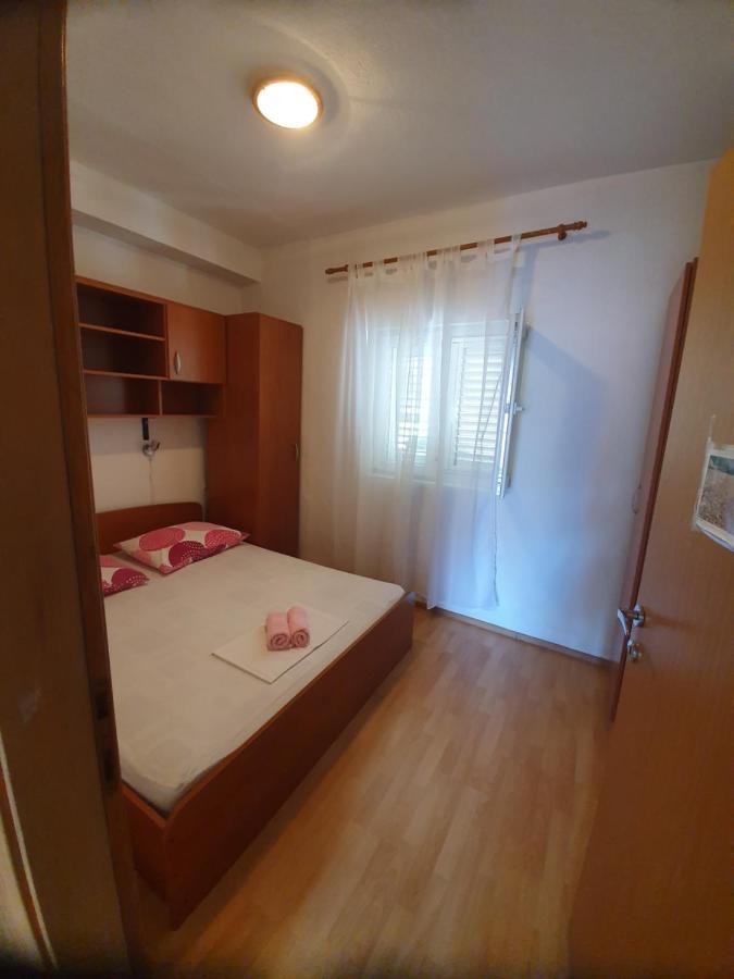 Apartman Dusanka Jovic Макарска Екстериор снимка